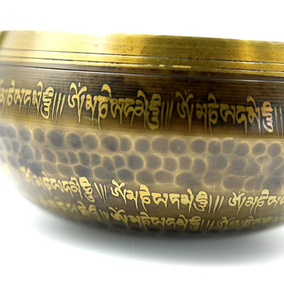 Himalayan Tibetan Singing Bowl with Mantras – Harmony, Vibration and Inner Healing