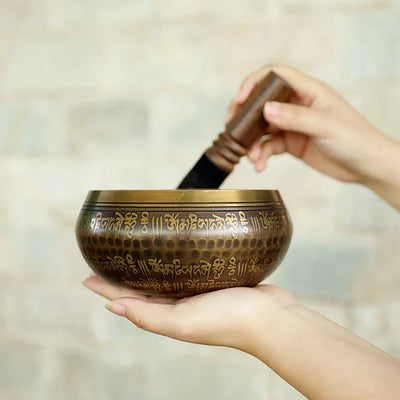 Himalayan Tibetan Singing Bowl with Mantras – Harmony, Vibration and Inner Healing