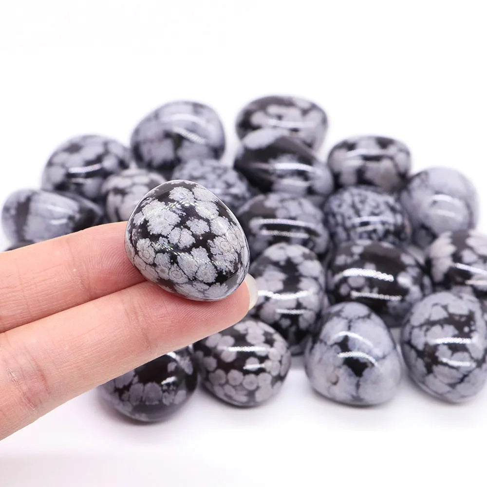 Piedra Rodada de Obsidiana Nevada para Reiki y Protección Energética
